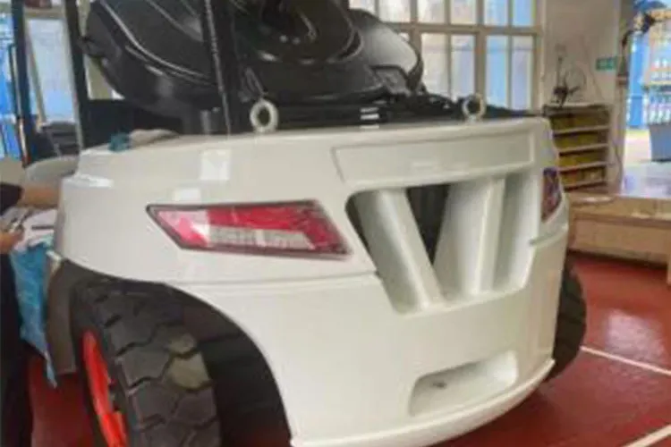 น้ำหนักอับเฉาทางทะเลสามารถปรับปรุงเสถียรภาพและความปลอดภัยของเรือได้อย่างไร